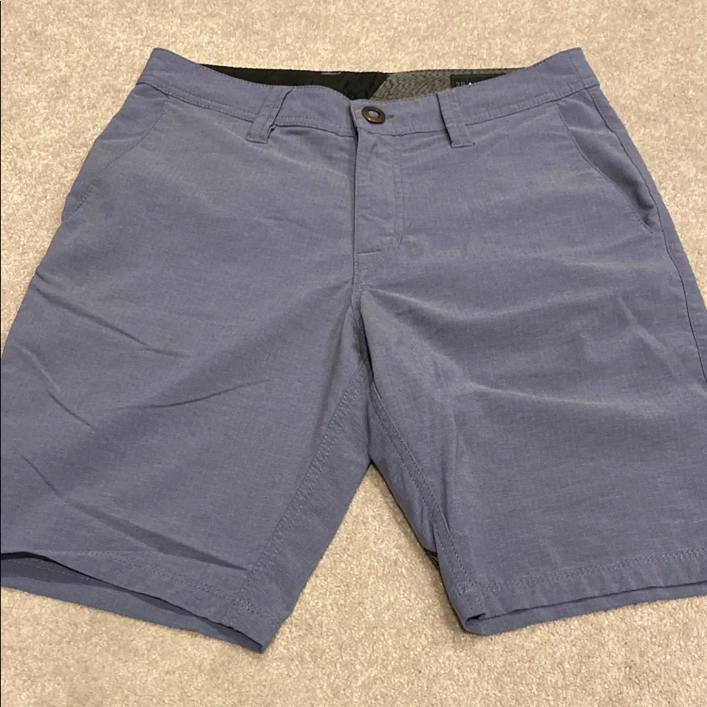 ‼️VOLCOM‼️ - Picture 1 of 7